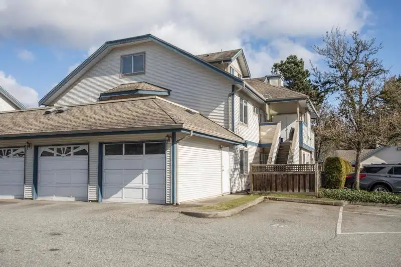 213 7837 120A STREET - photo 1 of 36