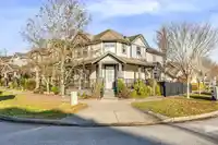 6602 193A STREET - thumbnail 2