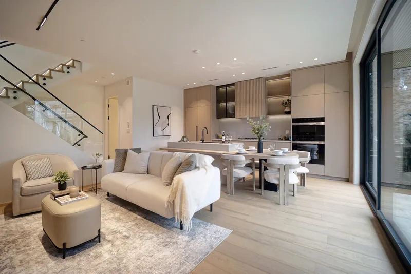 1 4634 W 15TH AVENUE - photo 3 of 21