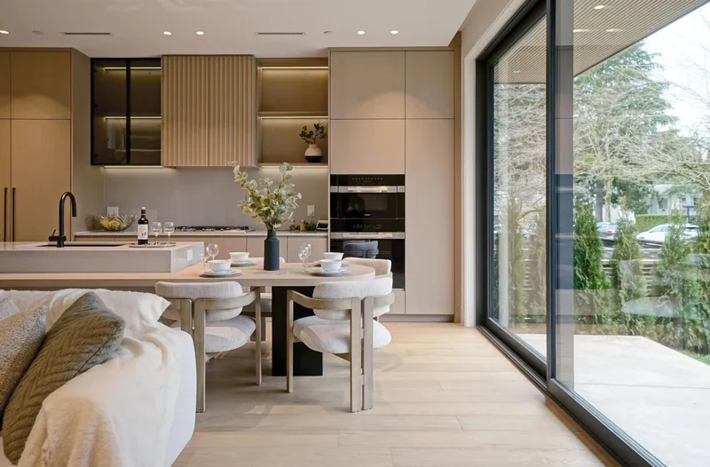 1 4634 W 15TH AVENUE - photo 4 of 21