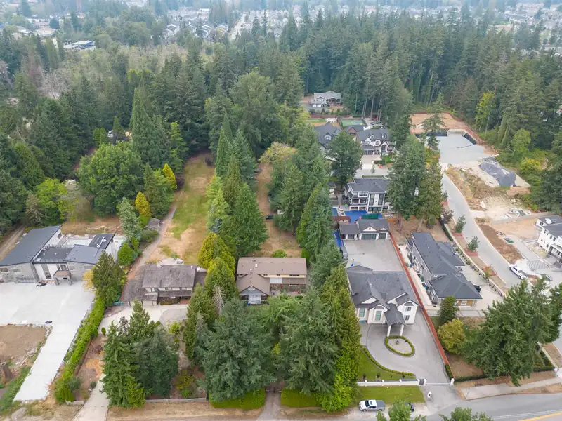 12921 56 AVENUE - photo 4 of 28