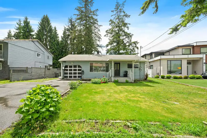 12232 85A AVENUE - photo 1 of 27