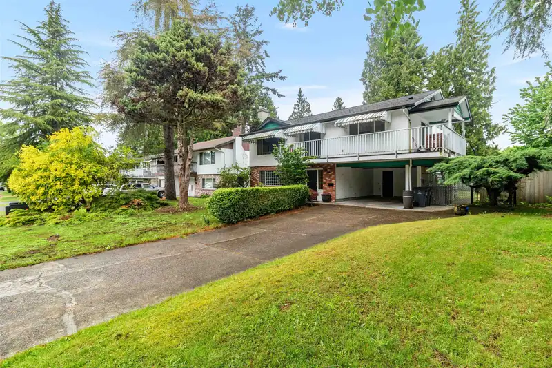 10232 142A STREET - photo 1 of 22
