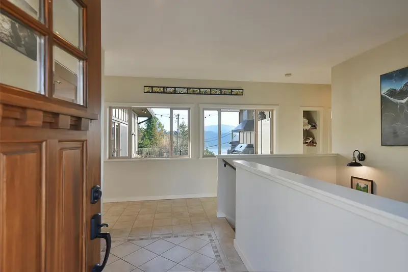 659 GIBSONS WAY - photo 3 of 25