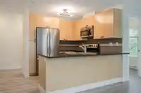 304 6500 194 STREET - thumbnail 5