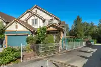 11455 154A STREET - thumbnail 3