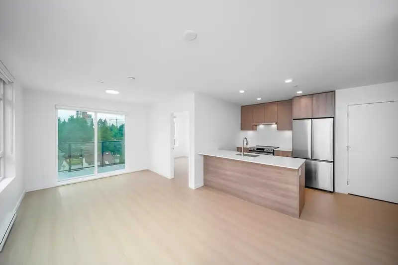 520 13968 LAUREL DRIVE - photo 3 of 28