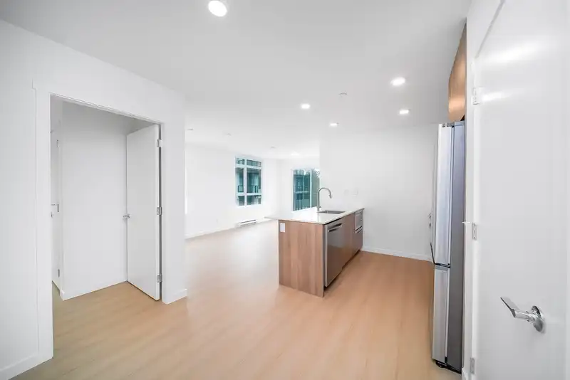 520 13968 LAUREL DRIVE - photo 4 of 28