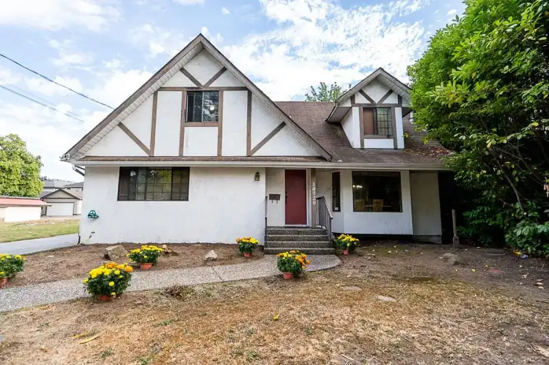 14720 60 AVENUE - photo 1 of 36