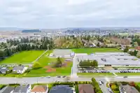 18647 56B AVENUE - thumbnail 35