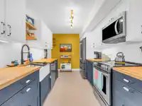 105 19352 FRASER HIGHWAY - thumbnail 1