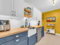 105 19352 FRASER HIGHWAY - thumbnail 2