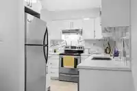 216 10530 154 STREET - thumbnail 10