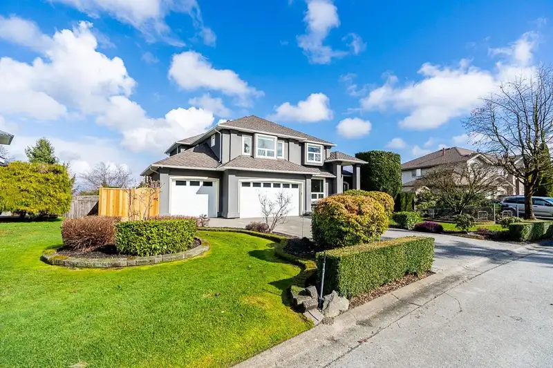 9906 180A STREET - photo 1 of 40