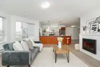 215 14960 102A AVENUE - thumbnail 3