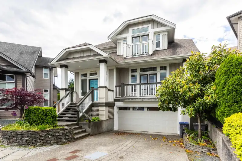 16922 78A AVENUE - photo 1 of 40