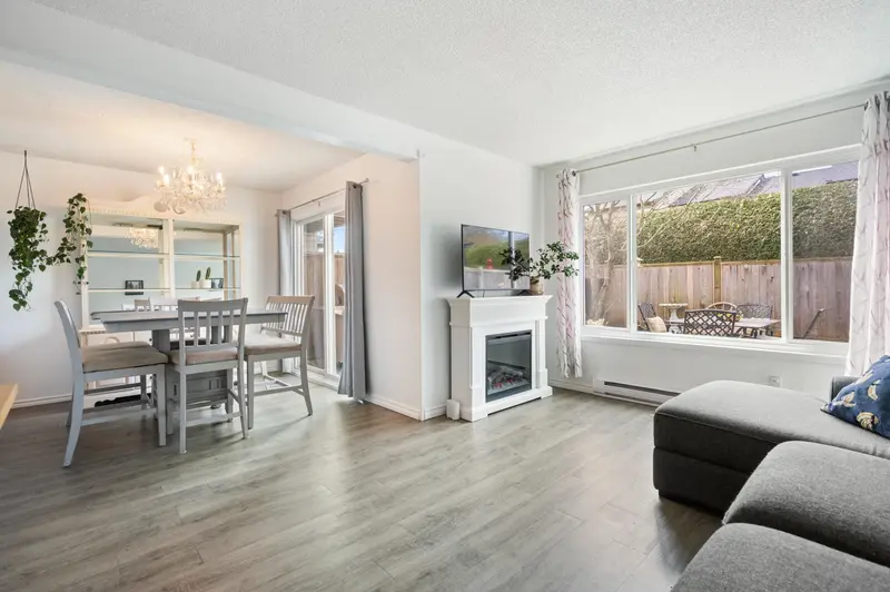 291 27411 28TH AVENUE - photo 4 of 25