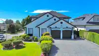 8253 151A STREET - thumbnail 1