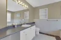 8253 151A STREET - thumbnail 8