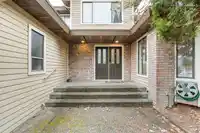 16752 BEECHWOOD COURT - thumbnail 3