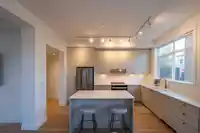 4 14151 58A AVENUE - thumbnail 3