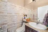 19333 72 AVENUE - thumbnail 9