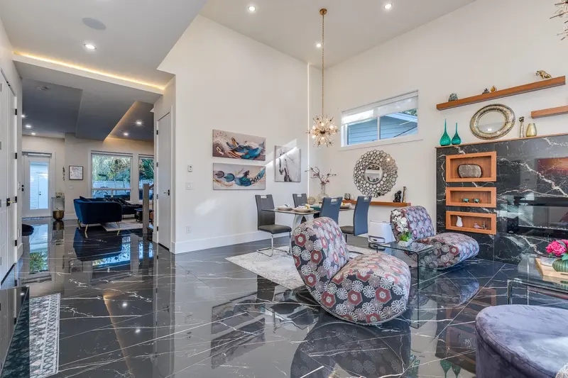 5845 WHITCOMB PLACE - photo 4 of 25