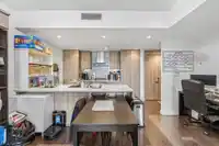505 9887 WHALLEY BOULEVARD - thumbnail 13