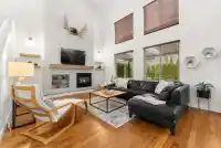 14918 59 AVENUE - thumbnail 1