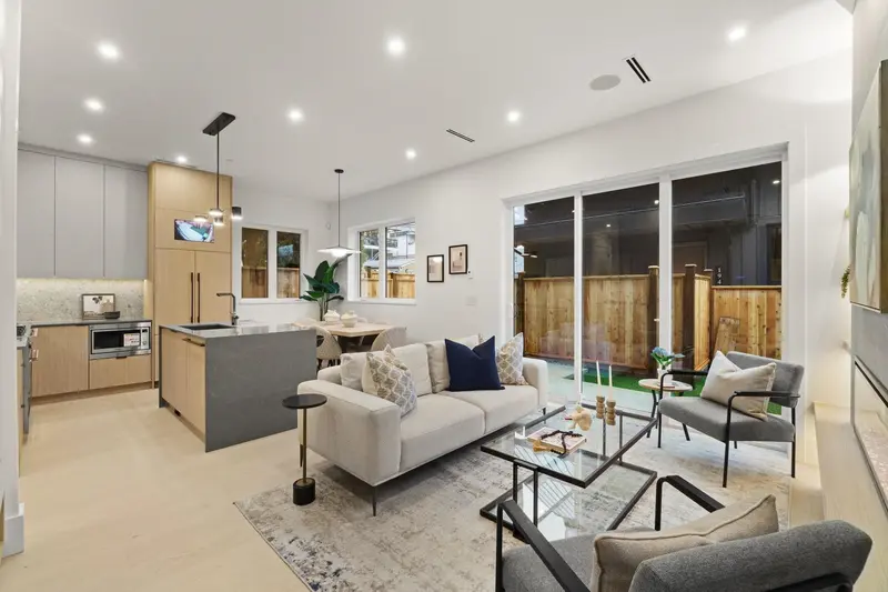 2 1945 E 13TH AVE AVENUE - photo 2 of 18