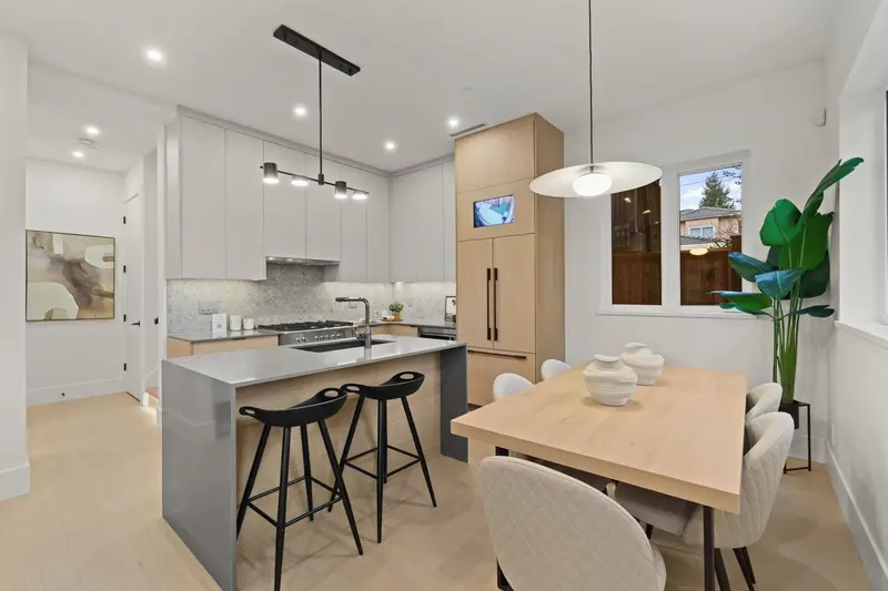 2 1945 E 13TH AVE AVENUE - photo 3 of 18