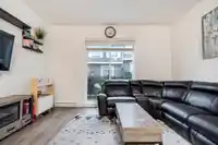 46 8168 136A STREET - thumbnail 12