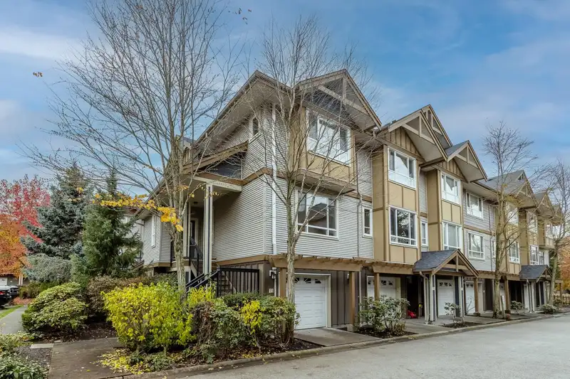 73 7088 191 STREET - photo 1 of 33