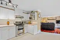8288 153B STREET - thumbnail 13