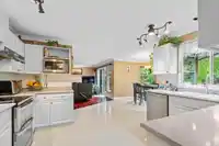 8288 153B STREET - thumbnail 15