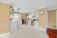 8288 153B STREET - thumbnail 16