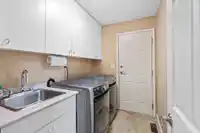 8288 153B STREET - thumbnail 24