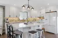 18759 61A AVENUE - thumbnail 10