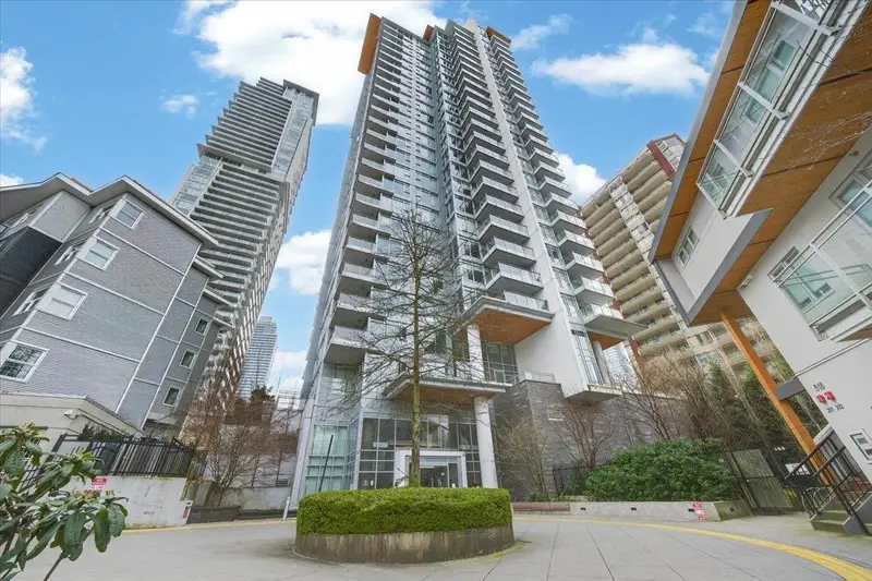 1003 520 COMO LAKE AVENUE - photo 2 of 25