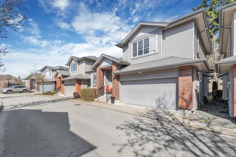37 6116 128 STREET - photo 2 of 30