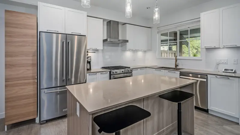 24 23539 GILKER HILL ROAD - photo 2 of 25