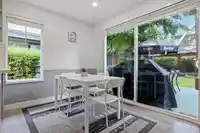 8 8111 160 STREET - thumbnail 10