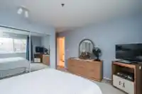 210 5955 177B STREET STREET - thumbnail 23