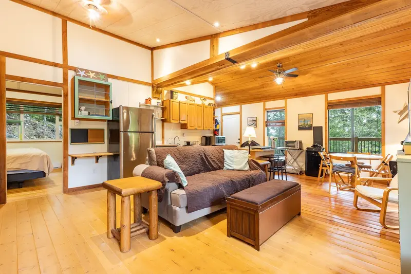 4825 SINCLAIR BAY ROAD - photo 4 of 25