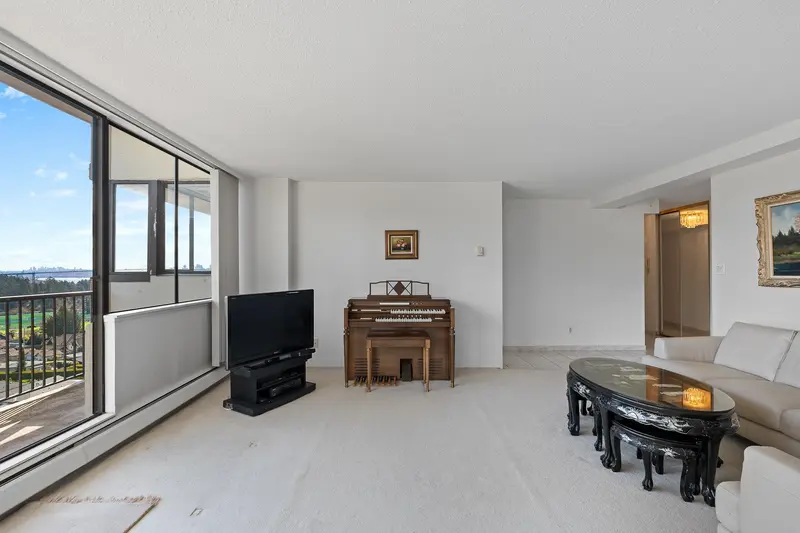 1405 555 13TH STREET - photo 4 of 19