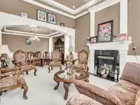 5733 136B STREET - thumbnail 11