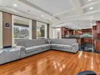 5733 136B STREET - thumbnail 10