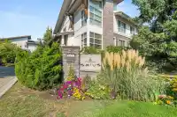 148 6671 121 STREET - thumbnail 1