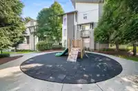 148 6671 121 STREET - thumbnail 37