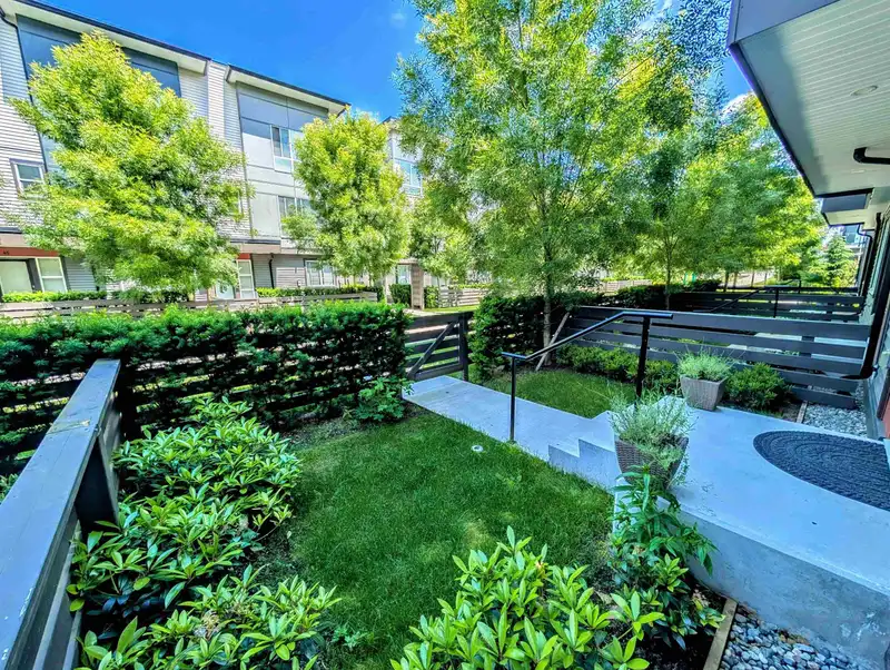 3 7218 188 STREET - photo 3 of 40